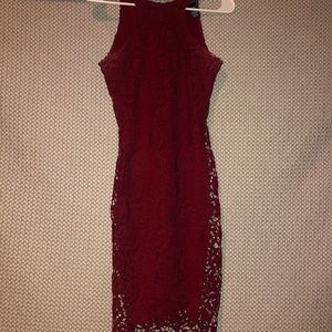 Dark red/burgundy fitted dress
